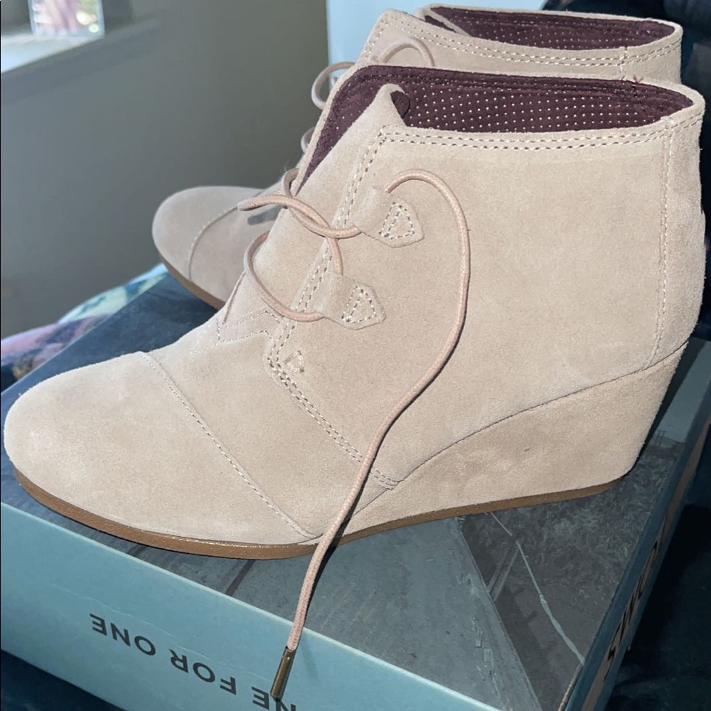 TOMS Kala wedges